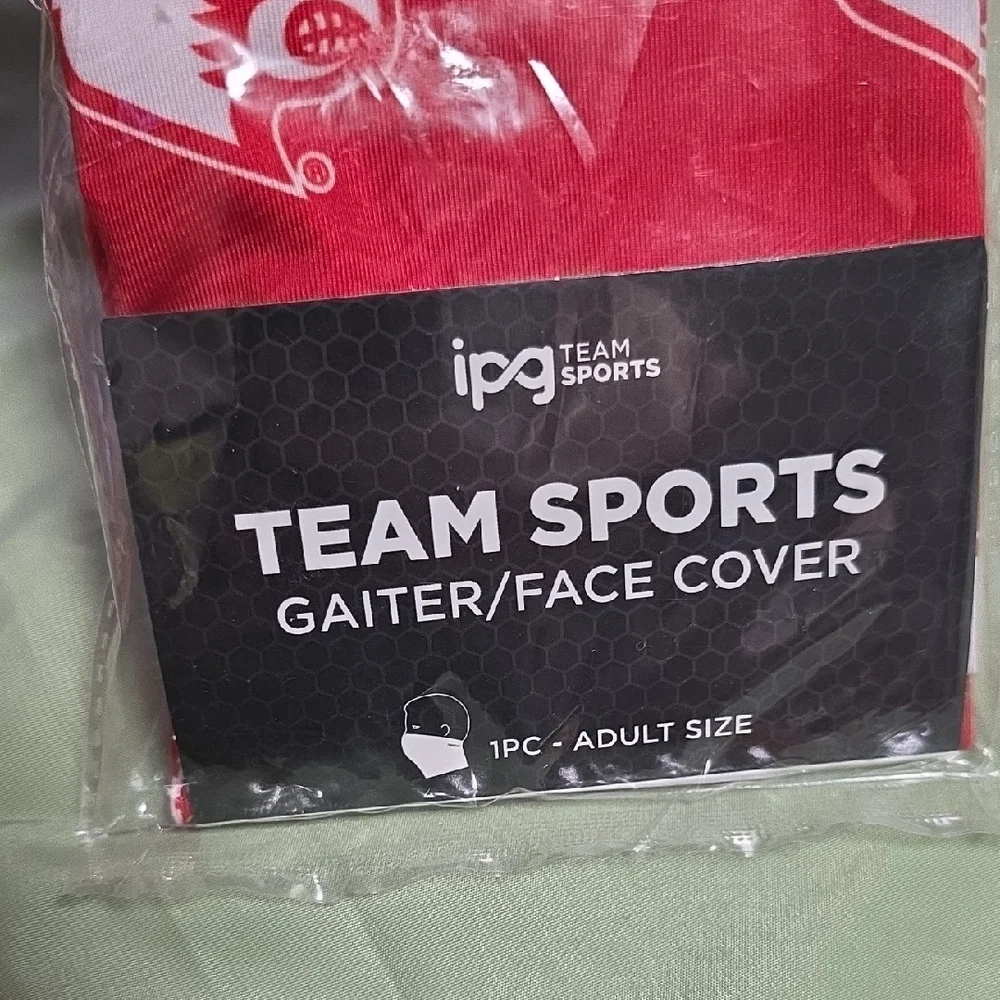 NCAA Red Louisville Sports Gaiter with Logo